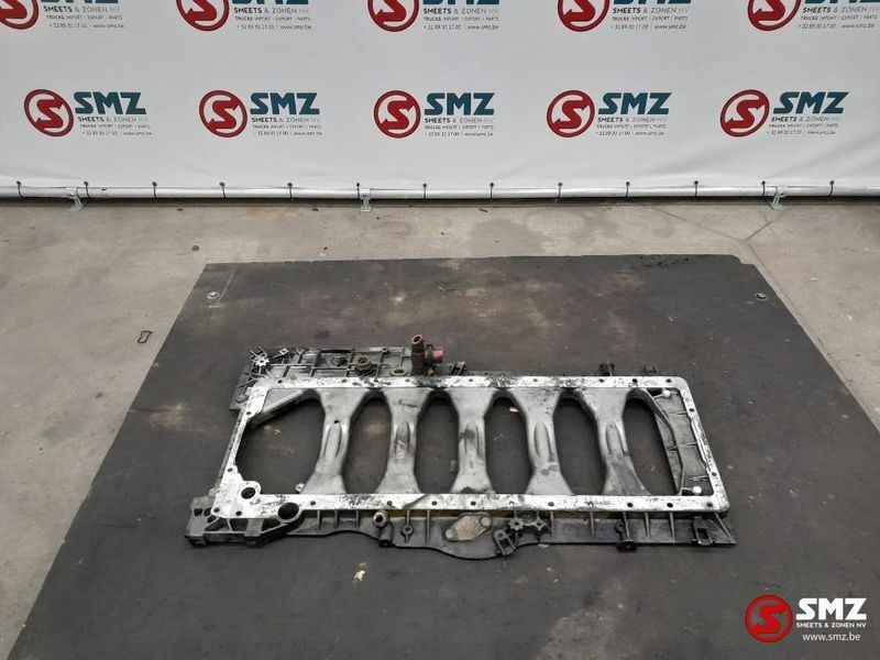 MAN Occ oliepansteun MAN TGL 51011083030 - Moottori ja osat - Kuorma-auto: kuva MAN Occ oliepansteun MAN TGL 51011083030 - Moottori ja osat - Kuorma-auto MAN Occ oliepansteun MAN TGL 51011083030 - Moottori ja osat - Kuorma-auto: kuva MAN Occ oliepansteun MAN TGL 51011083030 - Moottori ja osat - Kuorma-auto