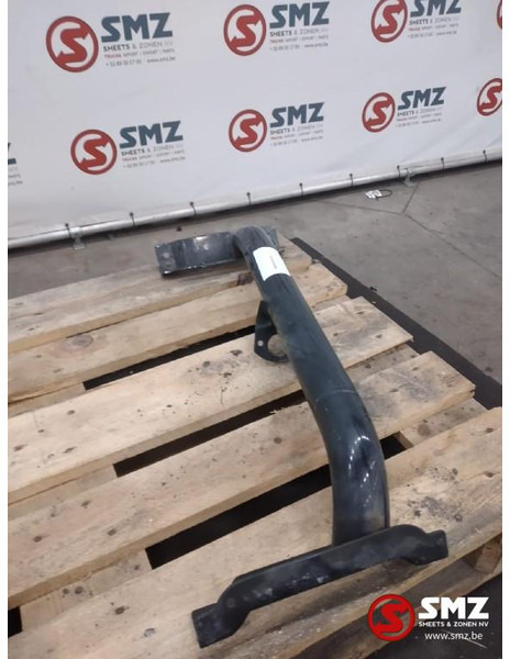 MAN Occ spatbordsteun rechts MAN - Päällirakenne ja ulkopinta - Kuorma-auto: kuva MAN Occ spatbordsteun rechts MAN - Päällirakenne ja ulkopinta - Kuorma-auto MAN Occ spatbordsteun rechts MAN - Päällirakenne ja ulkopinta - Kuorma-auto: kuva MAN Occ spatbordsteun rechts MAN - Päällirakenne ja ulkopinta - Kuorma-auto