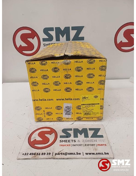 Mercedes-Benz Koplamp links mercedes - Etulyhty - Kuorma-auto: kuva Mercedes-Benz Koplamp links mercedes - Etulyhty - Kuorma-auto Mercedes-Benz Koplamp links mercedes - Etulyhty - Kuorma-auto: kuva Mercedes-Benz Koplamp links mercedes - Etulyhty - Kuorma-auto