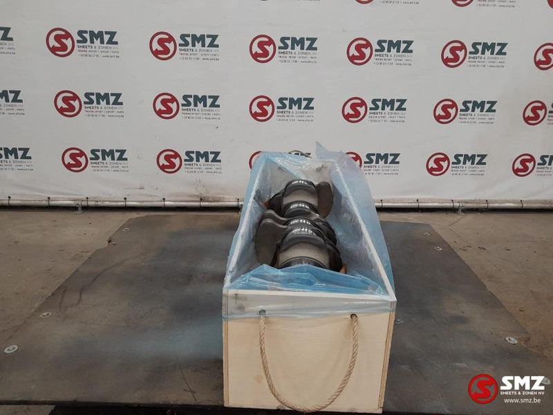 Mercedes-Benz Krukas Mercedes OM471LA - Kampiakseli - Kuorma-auto: kuva Mercedes-Benz Krukas Mercedes OM471LA - Kampiakseli - Kuorma-auto Mercedes-Benz Krukas Mercedes OM471LA - Kampiakseli - Kuorma-auto: kuva Mercedes-Benz Krukas Mercedes OM471LA - Kampiakseli - Kuorma-auto