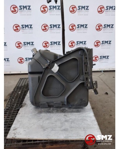 Mercedes-Benz Occ AdBlue tank 60L Mercedes Actros 1851 - AdBlue tankki - Kuorma-auto: kuva Mercedes-Benz Occ AdBlue tank 60L Mercedes Actros 1851 - AdBlue tankki - Kuorma-auto Mercedes-Benz Occ AdBlue tank 60L Mercedes Actros 1851 - AdBlue tankki - Kuorma-auto: kuva Mercedes-Benz Occ AdBlue tank 60L Mercedes Actros 1851 - AdBlue tankki - Kuorma-auto