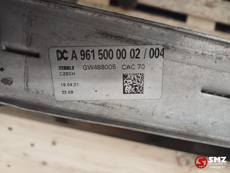 Mercedes-Benz Occ intercooler Mercedes - Interkuleri - Kuorma-auto: kuva Mercedes-Benz Occ intercooler Mercedes - Interkuleri - Kuorma-auto Mercedes-Benz Occ intercooler Mercedes - Interkuleri - Kuorma-auto: kuva Mercedes-Benz Occ intercooler Mercedes - Interkuleri - Kuorma-auto