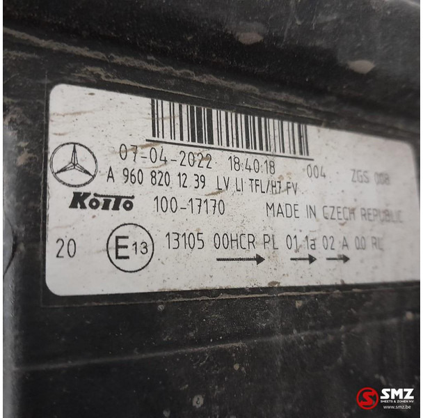 Mercedes-Benz Occ koplamp links Mercedes - Etulyhty - Kuorma-auto: kuva Mercedes-Benz Occ koplamp links Mercedes - Etulyhty - Kuorma-auto Mercedes-Benz Occ koplamp links Mercedes - Etulyhty - Kuorma-auto: kuva Mercedes-Benz Occ koplamp links Mercedes - Etulyhty - Kuorma-auto