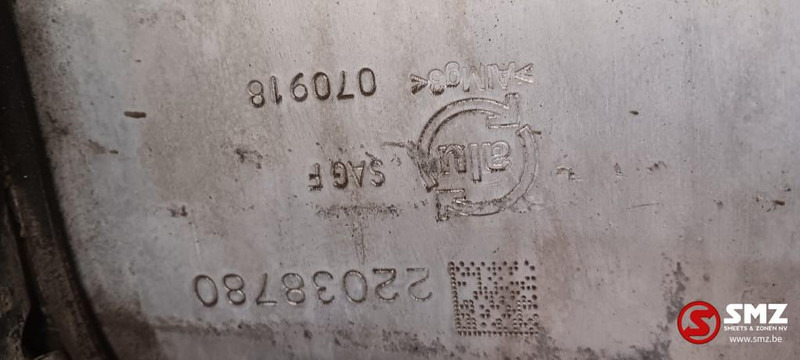 Renault Occ brandstoftank 415L + steunen Renault - Polttoainetankki - Kuorma-auto: kuva Renault Occ brandstoftank 415L + steunen Renault - Polttoainetankki - Kuorma-auto Renault Occ brandstoftank 415L + steunen Renault - Polttoainetankki - Kuorma-auto: kuva Renault Occ brandstoftank 415L + steunen Renault - Polttoainetankki - Kuorma-auto