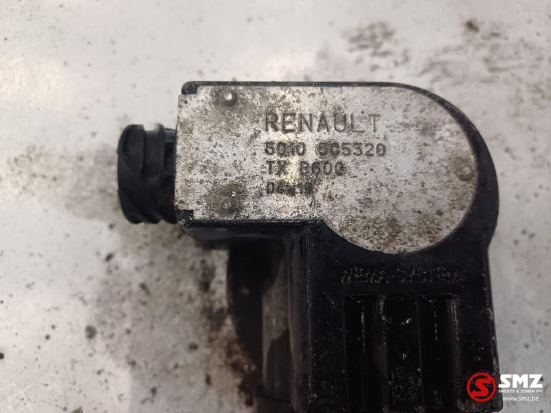 Renault Occ brandstoftank 735L Renault - Polttoainetankki - Kuorma-auto: kuva Renault Occ brandstoftank 735L Renault - Polttoainetankki - Kuorma-auto Renault Occ brandstoftank 735L Renault - Polttoainetankki - Kuorma-auto: kuva Renault Occ brandstoftank 735L Renault - Polttoainetankki - Kuorma-auto