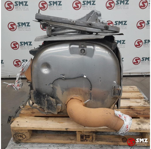 Renault Occ katalysator Euro 6 Renault - Katalysaattori - Kuorma-auto: kuva Renault Occ katalysator Euro 6 Renault - Katalysaattori - Kuorma-auto Renault Occ katalysator Euro 6 Renault - Katalysaattori - Kuorma-auto: kuva Renault Occ katalysator Euro 6 Renault - Katalysaattori - Kuorma-auto