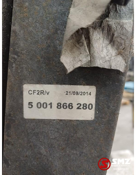 Renault Occ radiator Renault - Jäähdytin - Kuorma-auto: kuva Renault Occ radiator Renault - Jäähdytin - Kuorma-auto Renault Occ radiator Renault - Jäähdytin - Kuorma-auto: kuva Renault Occ radiator Renault - Jäähdytin - Kuorma-auto