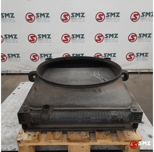 Renault Occ radiator + intercooler Renault - Jäähdytin - Kuorma-auto: kuva Renault Occ radiator + intercooler Renault - Jäähdytin - Kuorma-auto Renault Occ radiator + intercooler Renault - Jäähdytin - Kuorma-auto: kuva Renault Occ radiator + intercooler Renault - Jäähdytin - Kuorma-auto