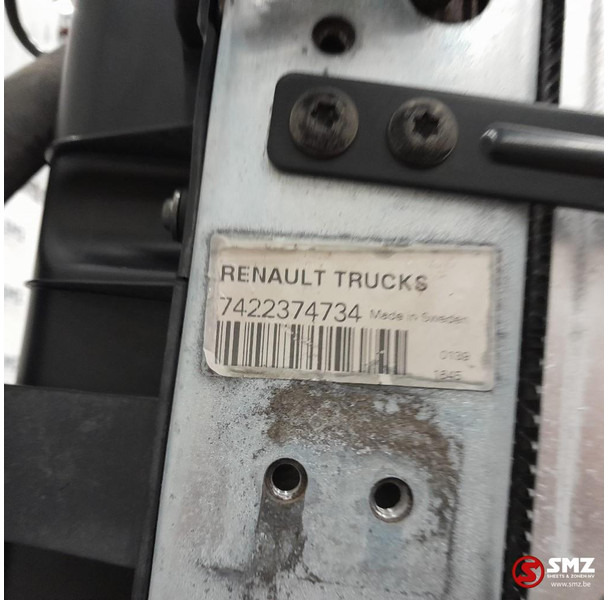 Renault Occ radiator + intercooler + expansievat Renault - Jäähdytin - Kuorma-auto: kuva Renault Occ radiator + intercooler + expansievat Renault - Jäähdytin - Kuorma-auto Renault Occ radiator + intercooler + expansievat Renault - Jäähdytin - Kuorma-auto: kuva Renault Occ radiator + intercooler + expansievat Renault - Jäähdytin - Kuorma-auto