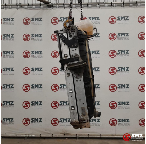 Renault Occ radiator + intercooler + expansievat Renault - Jäähdytin - Kuorma-auto: kuva Renault Occ radiator + intercooler + expansievat Renault - Jäähdytin - Kuorma-auto Renault Occ radiator + intercooler + expansievat Renault - Jäähdytin - Kuorma-auto: kuva Renault Occ radiator + intercooler + expansievat Renault - Jäähdytin - Kuorma-auto