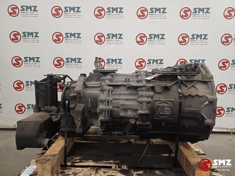 Renault Occ versnellingsbak + intarder 16AS2601IT Renault - Vaihdelaatikko - Kuorma-auto: kuva Renault Occ versnellingsbak + intarder 16AS2601IT Renault - Vaihdelaatikko - Kuorma-auto Renault Occ versnellingsbak + intarder 16AS2601IT Renault - Vaihdelaatikko - Kuorma-auto: kuva Renault Occ versnellingsbak + intarder 16AS2601IT Renault - Vaihdelaatikko - Kuorma-auto