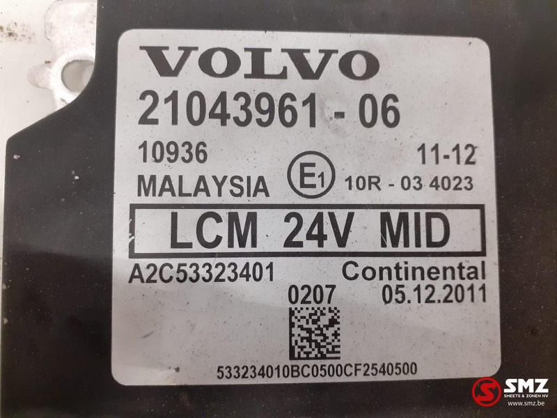 Volvo Occ ECU LCM lichtregeleenheid Volvo - Ohjainyksikkö - Kuorma-auto: kuva Volvo Occ ECU LCM lichtregeleenheid Volvo - Ohjainyksikkö - Kuorma-auto Volvo Occ ECU LCM lichtregeleenheid Volvo - Ohjainyksikkö - Kuorma-auto: kuva Volvo Occ ECU LCM lichtregeleenheid Volvo - Ohjainyksikkö - Kuorma-auto
