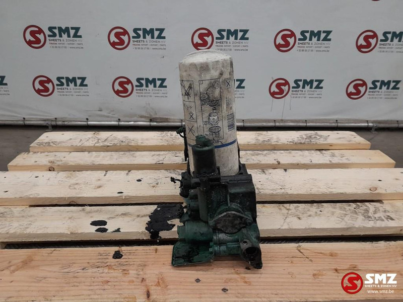 Volvo Occ oliefilterhuis D11 Volvo - Öljysuodatin - Kuorma-auto: kuva Volvo Occ oliefilterhuis D11 Volvo - Öljysuodatin - Kuorma-auto Volvo Occ oliefilterhuis D11 Volvo - Öljysuodatin - Kuorma-auto: kuva Volvo Occ oliefilterhuis D11 Volvo - Öljysuodatin - Kuorma-auto