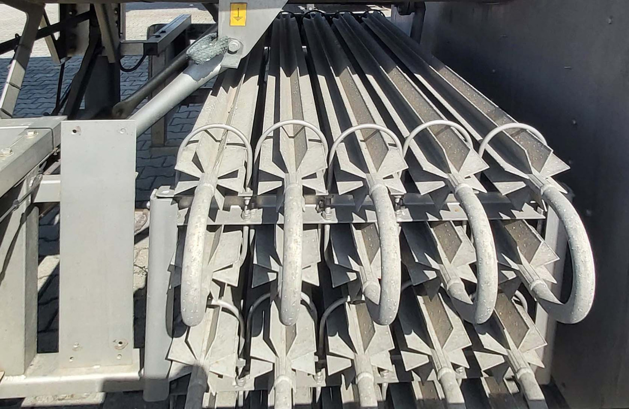 Säiliöpuoliperävaunu INDOX Gas tank semi-trailer cryogenic used for LNG, Methan, Methane, ethylene, nitrogen.: kuva Säiliöpuoliperävaunu INDOX Gas tank semi-trailer cryogenic used for LNG, Methan, Methane, ethylene, nitrogen. Säiliöpuoliperävaunu INDOX Gas tank semi-trailer cryogenic used for LNG, Methan, Methane, ethylene, nitrogen.: kuva Säiliöpuoliperävaunu INDOX Gas tank semi-trailer cryogenic used for LNG, Methan, Methane, ethylene, nitrogen.