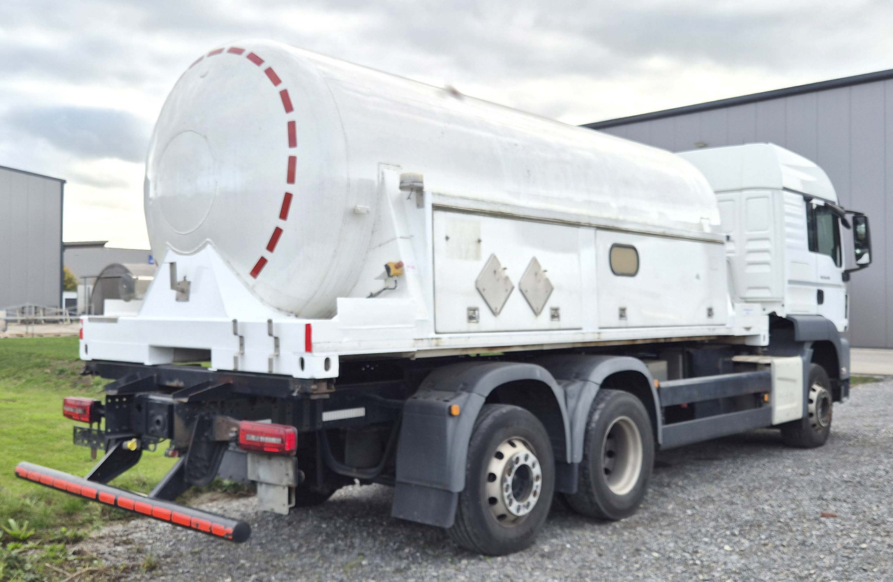 MAN Tank gas truck cryogenic used for oxygen, nitrogen, argon, LIN, LOX, LAR - Säiliöauto: kuva MAN Tank gas truck cryogenic used for oxygen, nitrogen, argon, LIN, LOX, LAR - Säiliöauto MAN Tank gas truck cryogenic used for oxygen, nitrogen, argon, LIN, LOX, LAR - Säiliöauto: kuva MAN Tank gas truck cryogenic used for oxygen, nitrogen, argon, LIN, LOX, LAR - Säiliöauto