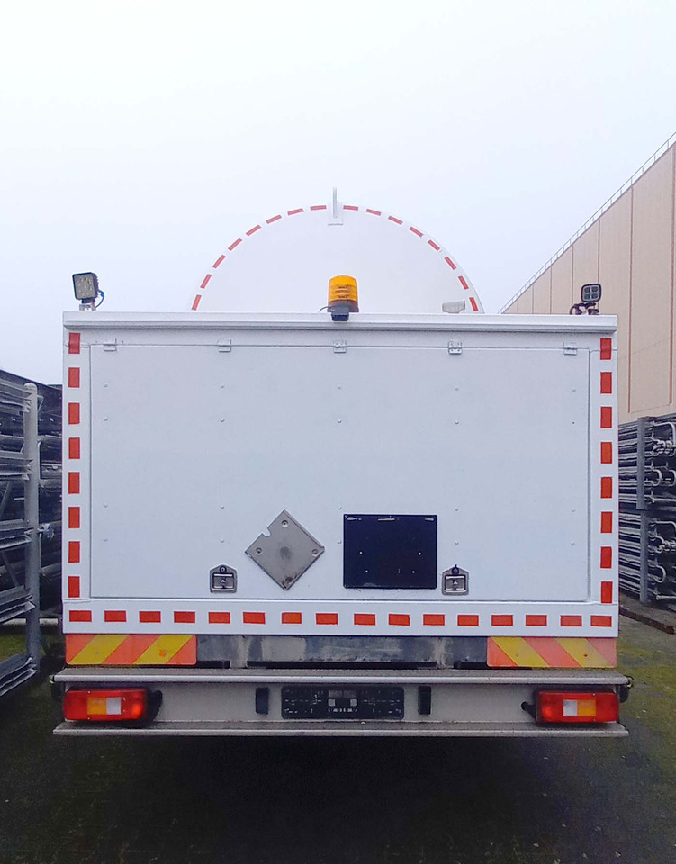 VOLVO Gas, oxygen, argon, nitrogen, cryogenic tank truck - Säiliöauto: kuva VOLVO Gas, oxygen, argon, nitrogen, cryogenic tank truck - Säiliöauto VOLVO Gas, oxygen, argon, nitrogen, cryogenic tank truck - Säiliöauto: kuva VOLVO Gas, oxygen, argon, nitrogen, cryogenic tank truck - Säiliöauto