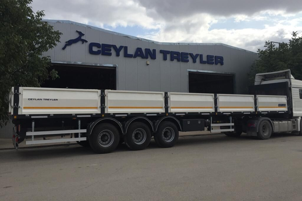 CEYLAN 3 AXLES FLATBED&PLATFORM WITH SIDE COVER - Lavapuoliperävaunu: kuva CEYLAN 3 AXLES FLATBED&PLATFORM WITH SIDE COVER - Lavapuoliperävaunu CEYLAN 3 AXLES FLATBED&PLATFORM WITH SIDE COVER - Lavapuoliperävaunu: kuva CEYLAN 3 AXLES FLATBED&PLATFORM WITH SIDE COVER - Lavapuoliperävaunu