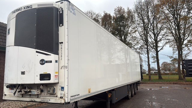 Schmitz Cargobull Thermoking SLX 300 - Refrigeraattori puoliperävaunu: kuva Schmitz Cargobull Thermoking SLX 300 - Refrigeraattori puoliperävaunu Schmitz Cargobull Thermoking SLX 300 - Refrigeraattori puoliperävaunu: kuva Schmitz Cargobull Thermoking SLX 300 - Refrigeraattori puoliperävaunu