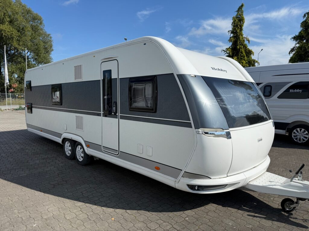 Hobby 720 KWFU Prestige 2020 - Asuntovaunu: kuva Hobby 720 KWFU Prestige 2020 - Asuntovaunu Hobby 720 KWFU Prestige 2020 - Asuntovaunu: kuva Hobby 720 KWFU Prestige 2020 - Asuntovaunu