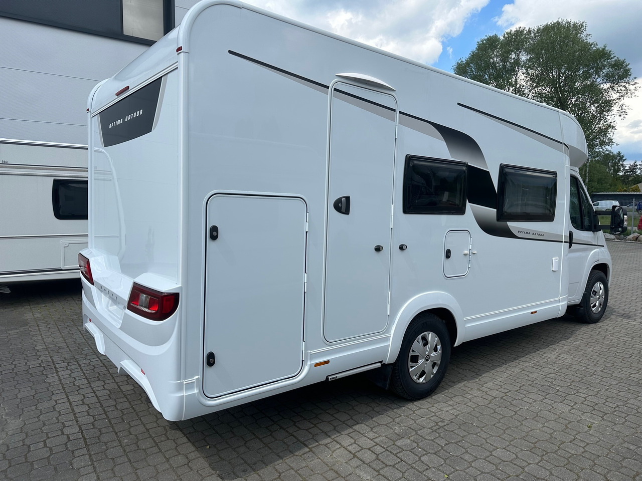 Hobby Optima T65 HKM Ontour 2024 - Puoli-integroitu asuntoauto: kuva Hobby Optima T65 HKM Ontour 2024 - Puoli-integroitu asuntoauto Hobby Optima T65 HKM Ontour 2024 - Puoli-integroitu asuntoauto: kuva Hobby Optima T65 HKM Ontour 2024 - Puoli-integroitu asuntoauto