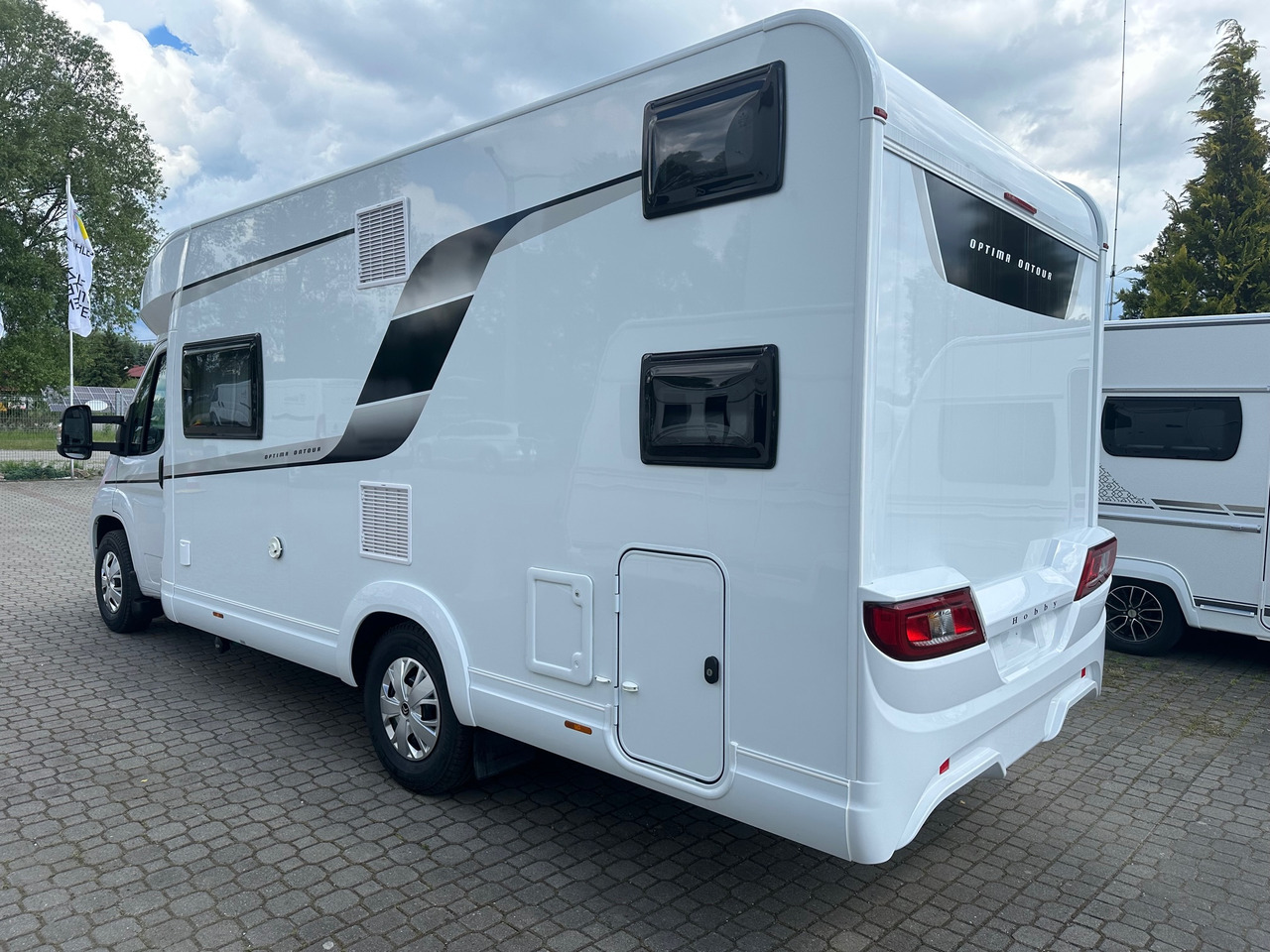 Hobby Optima T65 HKM Ontour 2024 - Puoli-integroitu asuntoauto: kuva Hobby Optima T65 HKM Ontour 2024 - Puoli-integroitu asuntoauto Hobby Optima T65 HKM Ontour 2024 - Puoli-integroitu asuntoauto: kuva Hobby Optima T65 HKM Ontour 2024 - Puoli-integroitu asuntoauto