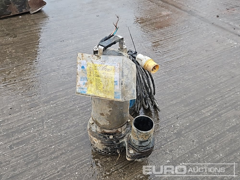 110 Volt Submersible Water Pump (2 of) - Vesipumppu: kuva 110 Volt Submersible Water Pump (2 of) - Vesipumppu 110 Volt Submersible Water Pump (2 of) - Vesipumppu: kuva 110 Volt Submersible Water Pump (2 of) - Vesipumppu