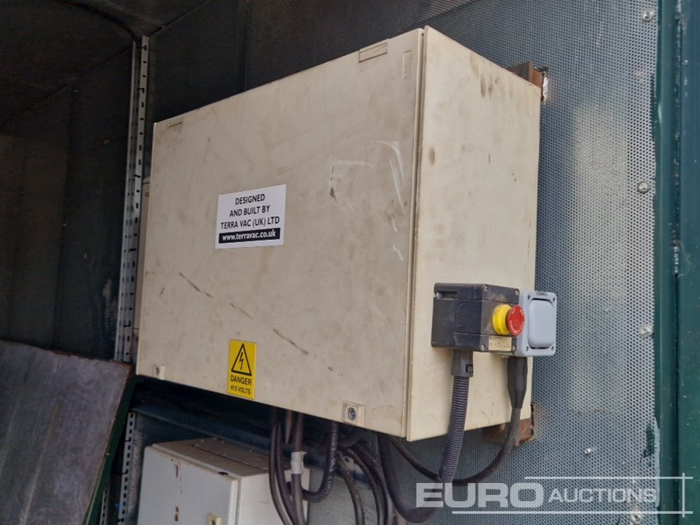 Merikontti 12' x 8' Soundproof Container (Cannot Be Reconsigned): kuva Merikontti 12' x 8' Soundproof Container (Cannot Be Reconsigned)