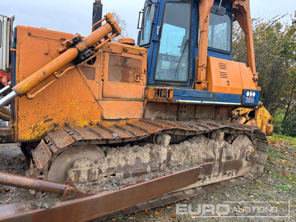 1999 Komatsu D85 - Puskutraktori: kuva 1999 Komatsu D85 - Puskutraktori 1999 Komatsu D85 - Puskutraktori: kuva 1999 Komatsu D85 - Puskutraktori