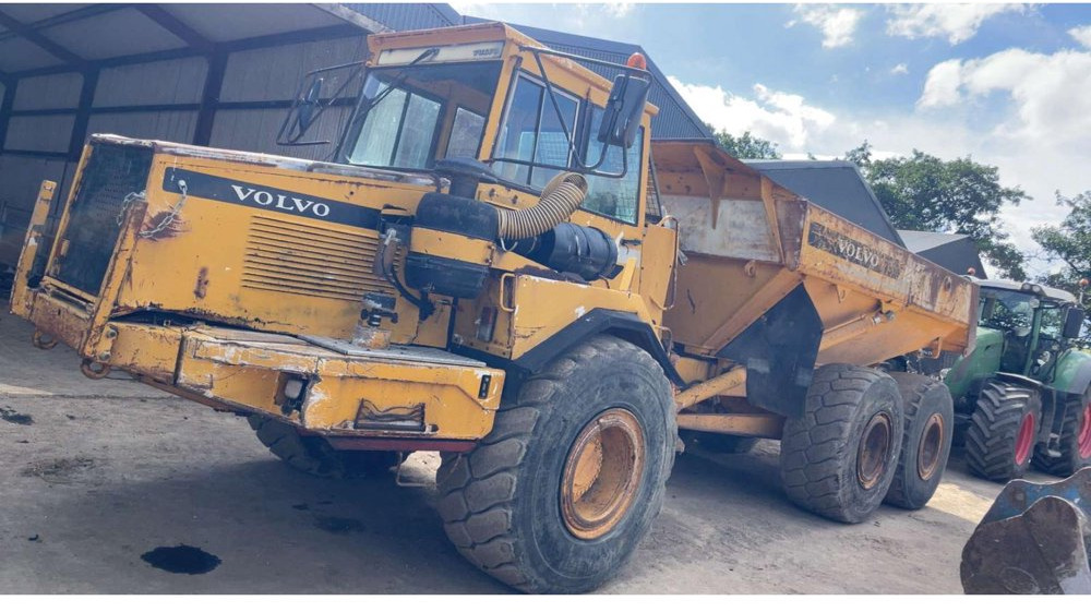 2000 Volvo A25C - Nivelkippiauto: kuva 2000 Volvo A25C - Nivelkippiauto 2000 Volvo A25C - Nivelkippiauto: kuva 2000 Volvo A25C - Nivelkippiauto