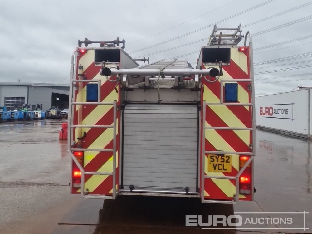 2002 MAN 4x2 Fire Engine, Automatic Gearbox (Reg. Docs. Available) - Paloauto: kuva 2002 MAN 4x2 Fire Engine, Automatic Gearbox (Reg. Docs. Available) - Paloauto 2002 MAN 4x2 Fire Engine, Automatic Gearbox (Reg. Docs. Available) - Paloauto: kuva 2002 MAN 4x2 Fire Engine, Automatic Gearbox (Reg. Docs. Available) - Paloauto