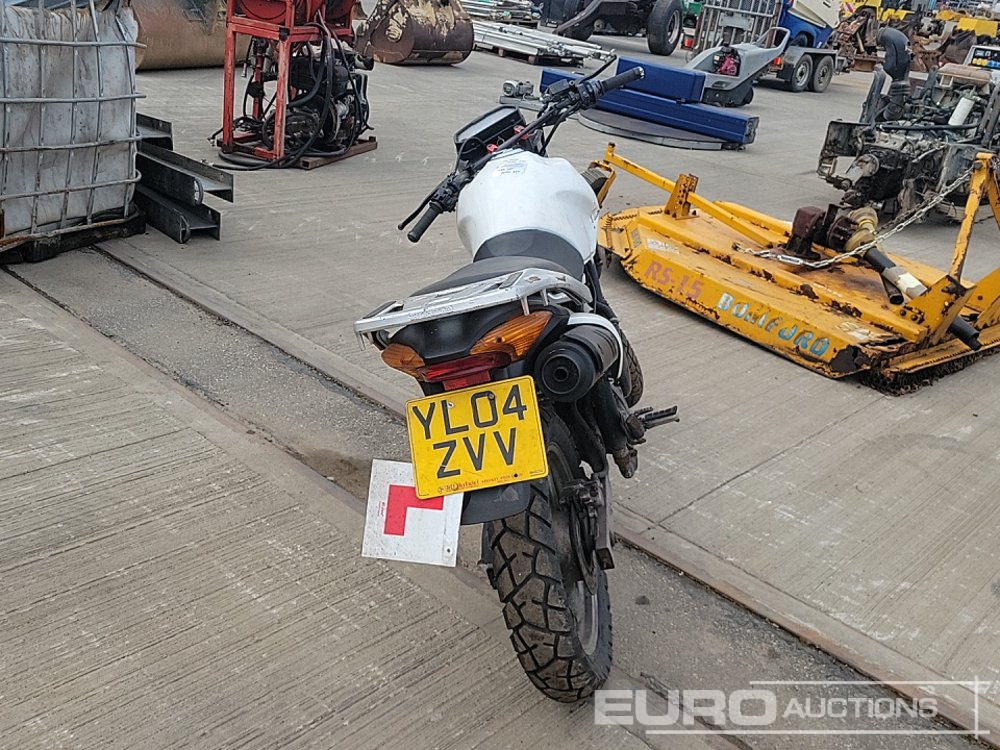 2004 Honda XL125 - Moottoripyörä: kuva 2004 Honda XL125 - Moottoripyörä 2004 Honda XL125 - Moottoripyörä: kuva 2004 Honda XL125 - Moottoripyörä