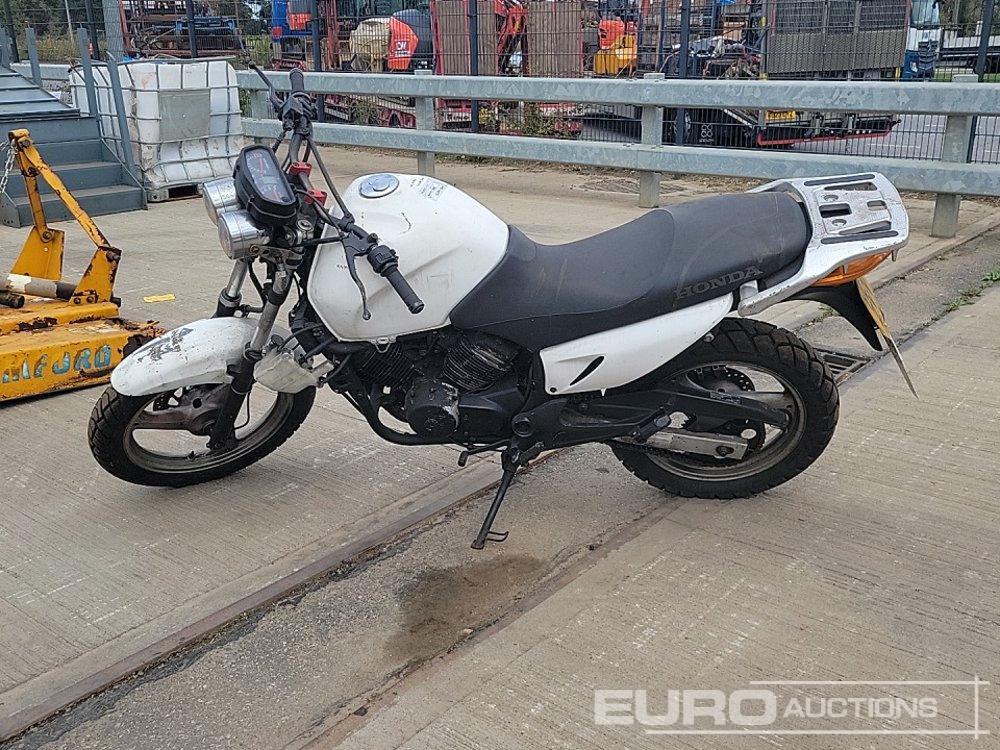 2004 Honda XL125 - Moottoripyörä: kuva 2004 Honda XL125 - Moottoripyörä 2004 Honda XL125 - Moottoripyörä: kuva 2004 Honda XL125 - Moottoripyörä
