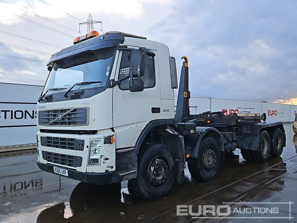 2005 Volvo FM12 340 - Koukkulava kuorma-auto: kuva 2005 Volvo FM12 340 - Koukkulava kuorma-auto 2005 Volvo FM12 340 - Koukkulava kuorma-auto: kuva 2005 Volvo FM12 340 - Koukkulava kuorma-auto
