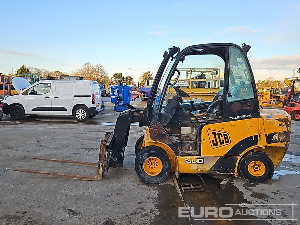 2010 JCB TLT30 - Kurottaja: kuva 2010 JCB TLT30 - Kurottaja 2010 JCB TLT30 - Kurottaja: kuva 2010 JCB TLT30 - Kurottaja