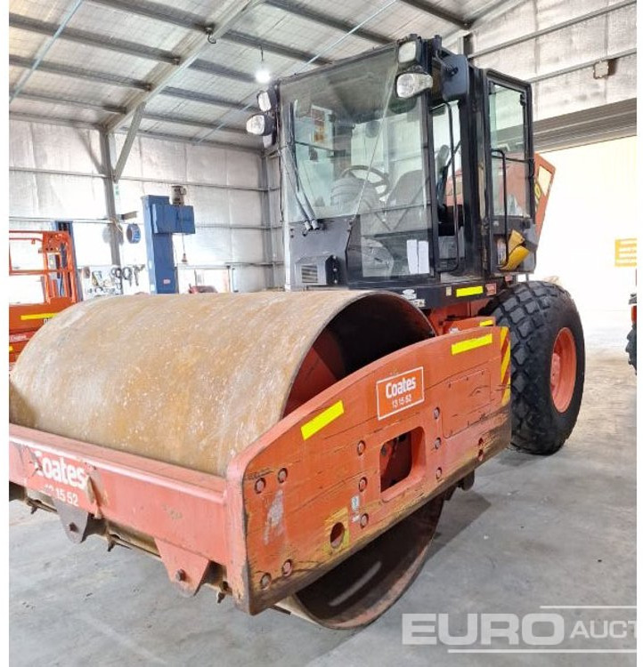 2011 CAT CS533XT Single Drum Roller, A/C - Jyrä: kuva 2011 CAT CS533XT Single Drum Roller, A/C - Jyrä 2011 CAT CS533XT Single Drum Roller, A/C - Jyrä: kuva 2011 CAT CS533XT Single Drum Roller, A/C - Jyrä