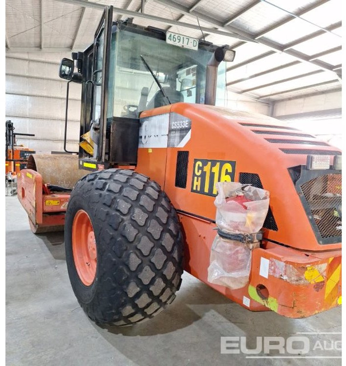 2011 CAT CS533XT Single Drum Roller, A/C - Jyrä: kuva 2011 CAT CS533XT Single Drum Roller, A/C - Jyrä 2011 CAT CS533XT Single Drum Roller, A/C - Jyrä: kuva 2011 CAT CS533XT Single Drum Roller, A/C - Jyrä