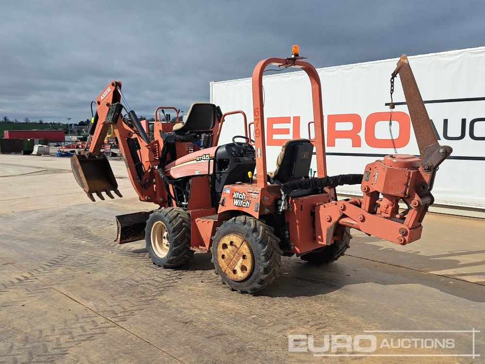 2011 Ditch Witch RT45 - Ojankaivuukone: kuva 2011 Ditch Witch RT45 - Ojankaivuukone 2011 Ditch Witch RT45 - Ojankaivuukone: kuva 2011 Ditch Witch RT45 - Ojankaivuukone