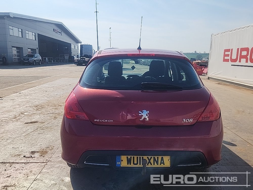 2011 Peugeot 308 - Henkilöauto: kuva 2011 Peugeot 308 - Henkilöauto 2011 Peugeot 308 - Henkilöauto: kuva 2011 Peugeot 308 - Henkilöauto