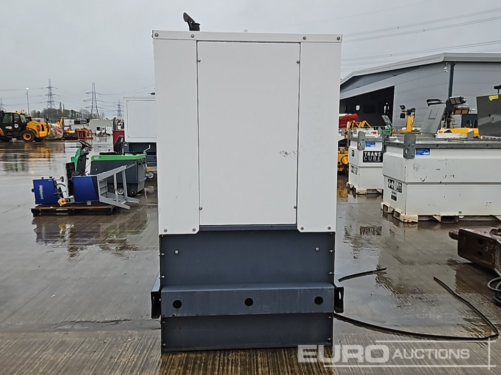 2013 Bruno GX37JD - Sähkögeneraattori: kuva 2013 Bruno GX37JD - Sähkögeneraattori 2013 Bruno GX37JD - Sähkögeneraattori: kuva 2013 Bruno GX37JD - Sähkögeneraattori