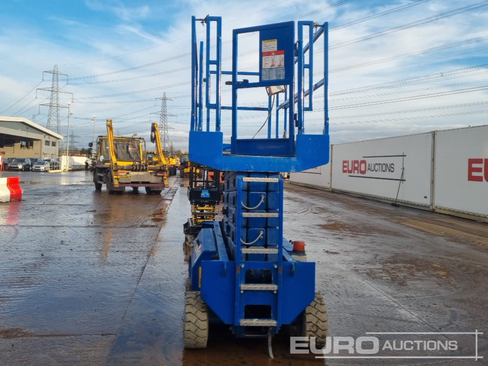 2013 HAB S142-12E2WD - Henkilönostin: kuva 2013 HAB S142-12E2WD - Henkilönostin 2013 HAB S142-12E2WD - Henkilönostin: kuva 2013 HAB S142-12E2WD - Henkilönostin