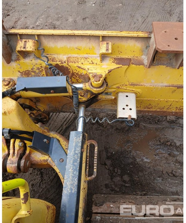 2014 Komatsu D51PX-22 - Puskutraktori: kuva 2014 Komatsu D51PX-22 - Puskutraktori 2014 Komatsu D51PX-22 - Puskutraktori: kuva 2014 Komatsu D51PX-22 - Puskutraktori