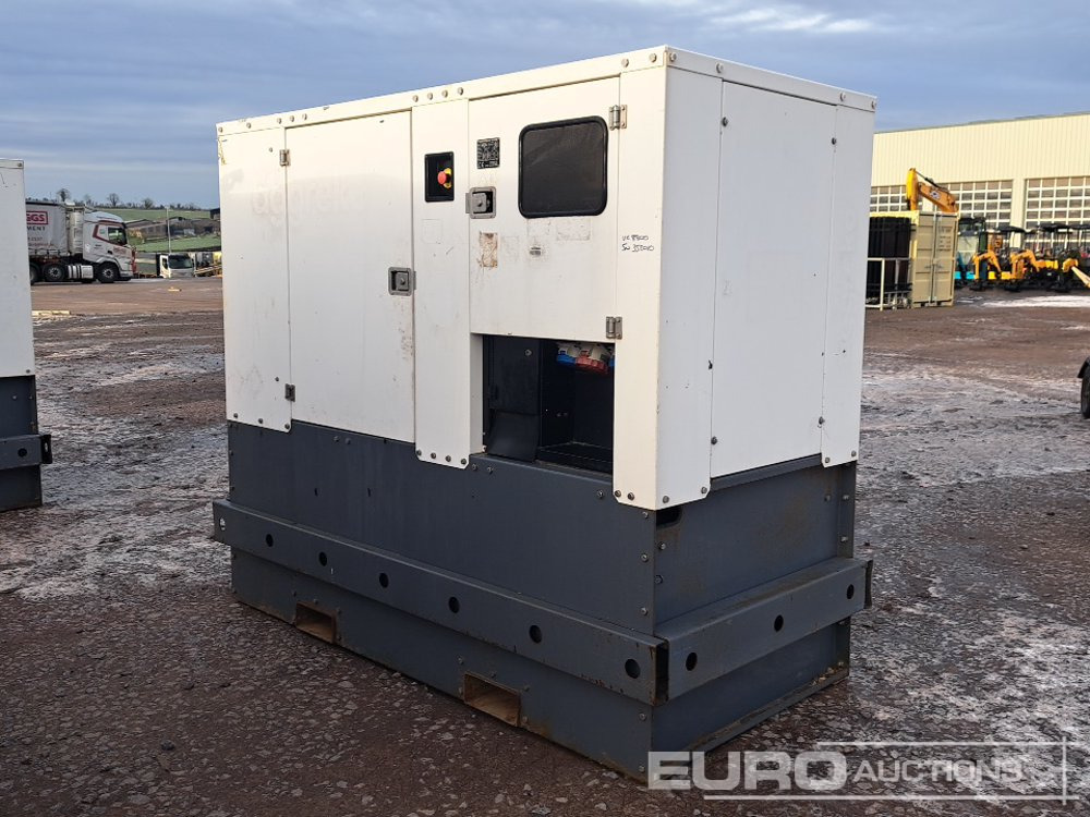 2015 Aggreko Bruno GX37JD 30KvA Diesel Generator, John Deere Engine (Spares) - Sähkögeneraattori: kuva 2015 Aggreko Bruno GX37JD 30KvA Diesel Generator, John Deere Engine (Spares) - Sähkögeneraattori 2015 Aggreko Bruno GX37JD 30KvA Diesel Generator, John Deere Engine (Spares) - Sähkögeneraattori: kuva 2015 Aggreko Bruno GX37JD 30KvA Diesel Generator, John Deere Engine (Spares) - Sähkögeneraattori