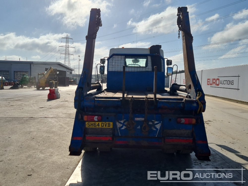 2015 DAF LF220 - Nostovarsi-vaihtolavakuorma kuorma-auto: kuva 2015 DAF LF220 - Nostovarsi-vaihtolavakuorma kuorma-auto 2015 DAF LF220 - Nostovarsi-vaihtolavakuorma kuorma-auto: kuva 2015 DAF LF220 - Nostovarsi-vaihtolavakuorma kuorma-auto
