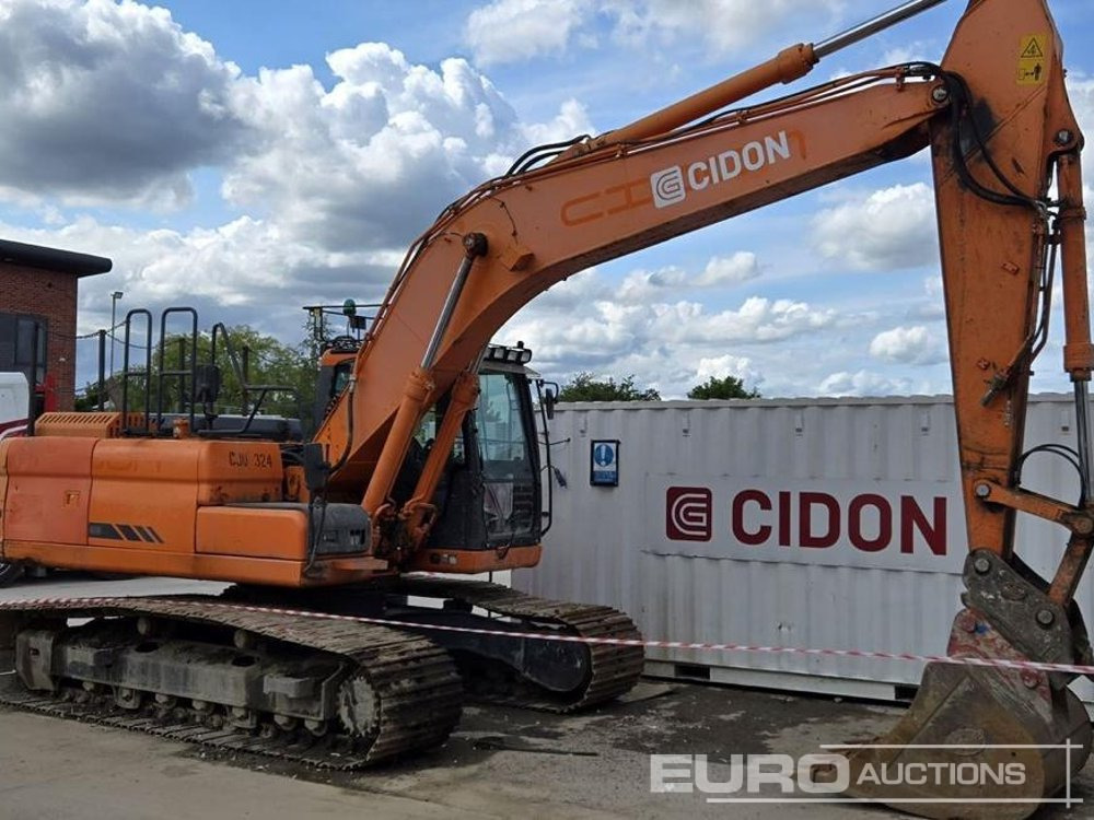 2015 Doosan DX225LC-3 - Telakaivukone: kuva 2015 Doosan DX225LC-3 - Telakaivukone 2015 Doosan DX225LC-3 - Telakaivukone: kuva 2015 Doosan DX225LC-3 - Telakaivukone