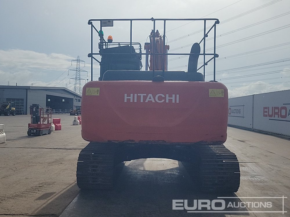 2015 Hitachi ZX210LC-5B - Telakaivukone: kuva 2015 Hitachi ZX210LC-5B - Telakaivukone 2015 Hitachi ZX210LC-5B - Telakaivukone: kuva 2015 Hitachi ZX210LC-5B - Telakaivukone