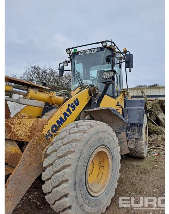 2015 Komatsu WA320-7 - Pyöräkuormaaja: kuva 2015 Komatsu WA320-7 - Pyöräkuormaaja 2015 Komatsu WA320-7 - Pyöräkuormaaja: kuva 2015 Komatsu WA320-7 - Pyöräkuormaaja