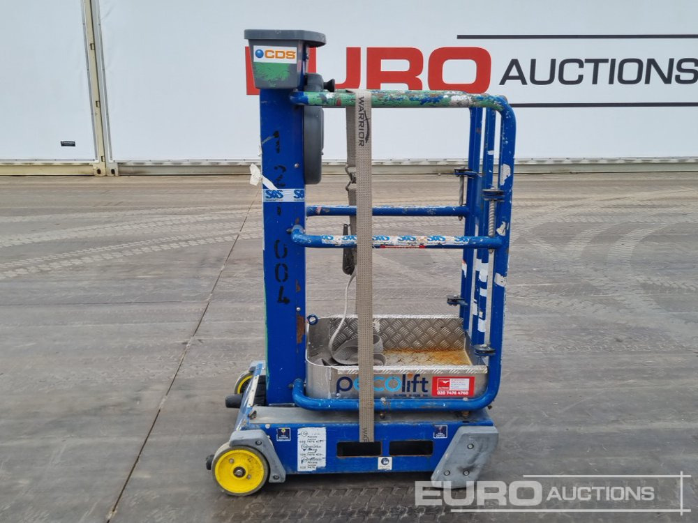 2015 Power Towers Pecolift - Henkilönostin: kuva 2015 Power Towers Pecolift - Henkilönostin 2015 Power Towers Pecolift - Henkilönostin: kuva 2015 Power Towers Pecolift - Henkilönostin