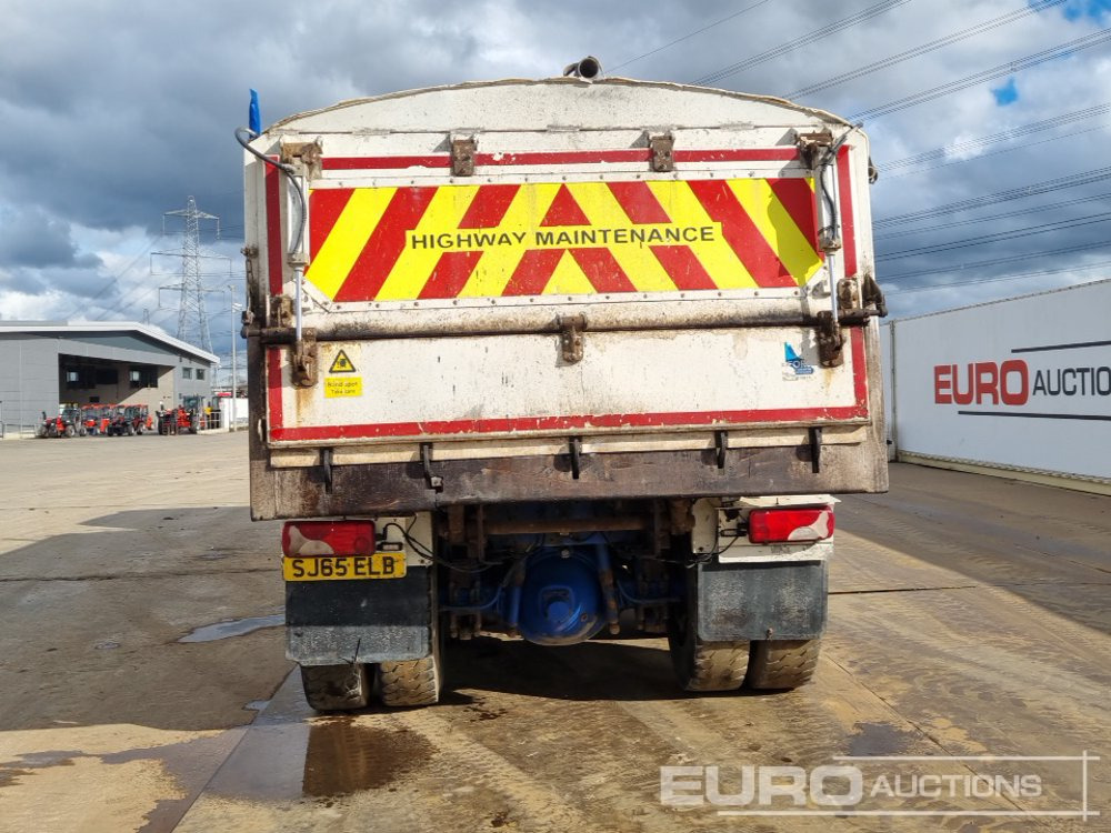 2015 Scania P410 - Kippiauto kuorma-auto: kuva 2015 Scania P410 - Kippiauto kuorma-auto 2015 Scania P410 - Kippiauto kuorma-auto: kuva 2015 Scania P410 - Kippiauto kuorma-auto
