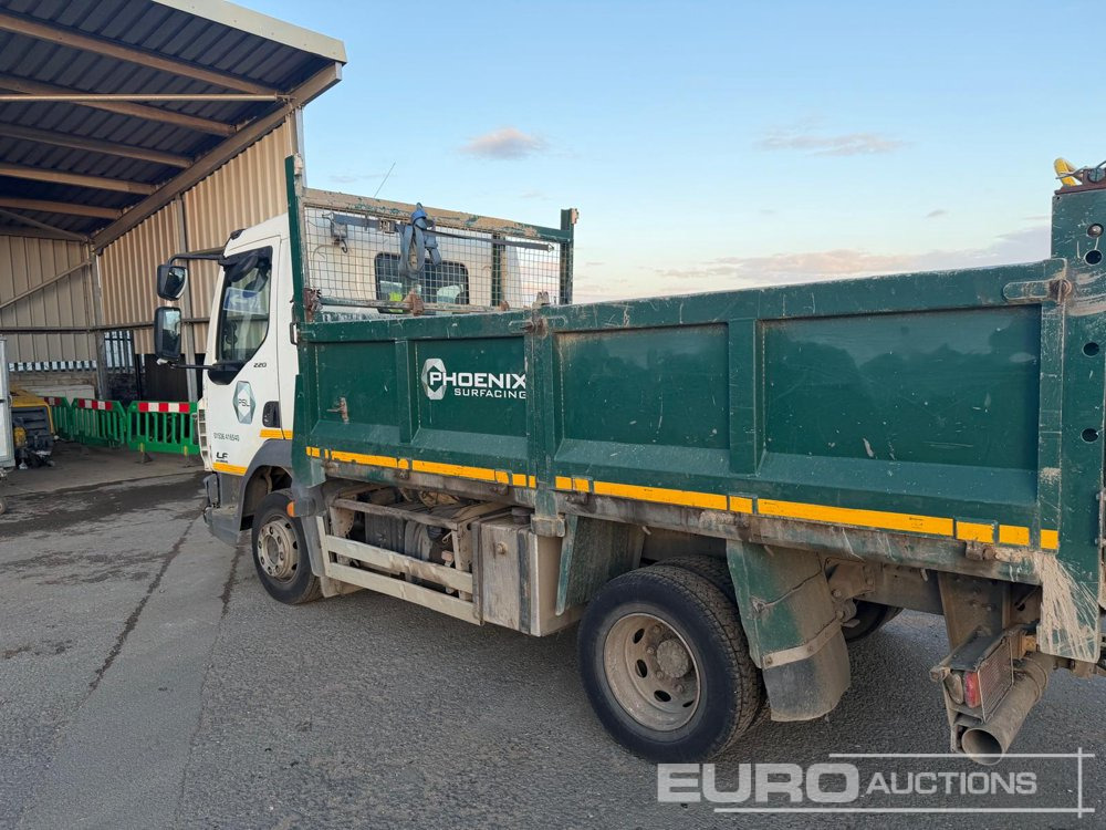 2016 DAF LF220FA - Kippiauto kuorma-auto: kuva 2016 DAF LF220FA - Kippiauto kuorma-auto 2016 DAF LF220FA - Kippiauto kuorma-auto: kuva 2016 DAF LF220FA - Kippiauto kuorma-auto