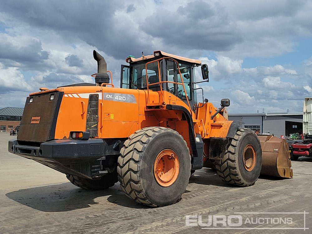 2016 Doosan DL420-3 - Pyöräkuormaaja: kuva 2016 Doosan DL420-3 - Pyöräkuormaaja 2016 Doosan DL420-3 - Pyöräkuormaaja: kuva 2016 Doosan DL420-3 - Pyöräkuormaaja
